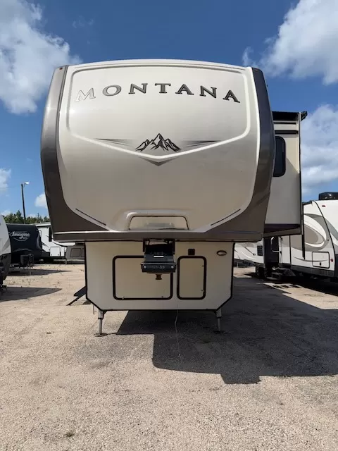 Used 2018 Keystone RV Montana 3661RL for sale in Picayune, MS