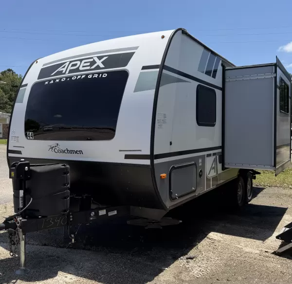 Used 2022 Coachmen RV Apex Nano 203RBK for sale in Picayune, MS