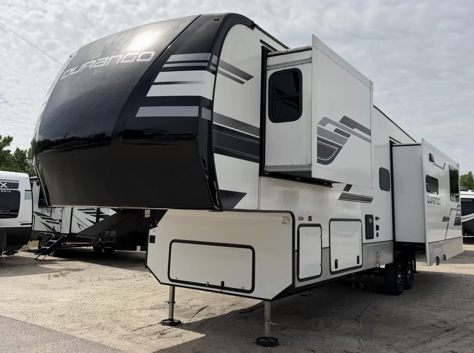 Used 2024 KZ RV Durango 326RLT for sale in Picayune
