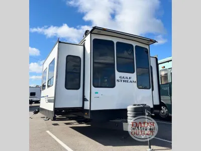 New 2025 Gulf Stream RV Innsbruck Lodge Series 406FLR for sale in Picayune, MS