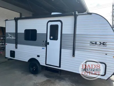 New 2025 Jayco Jay Flight SLX 170FQ for sale in Gulfport, MS