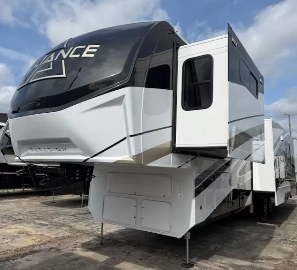 New 2026 Alliance RV Paradigm 388SP for sale in Picayune, MS