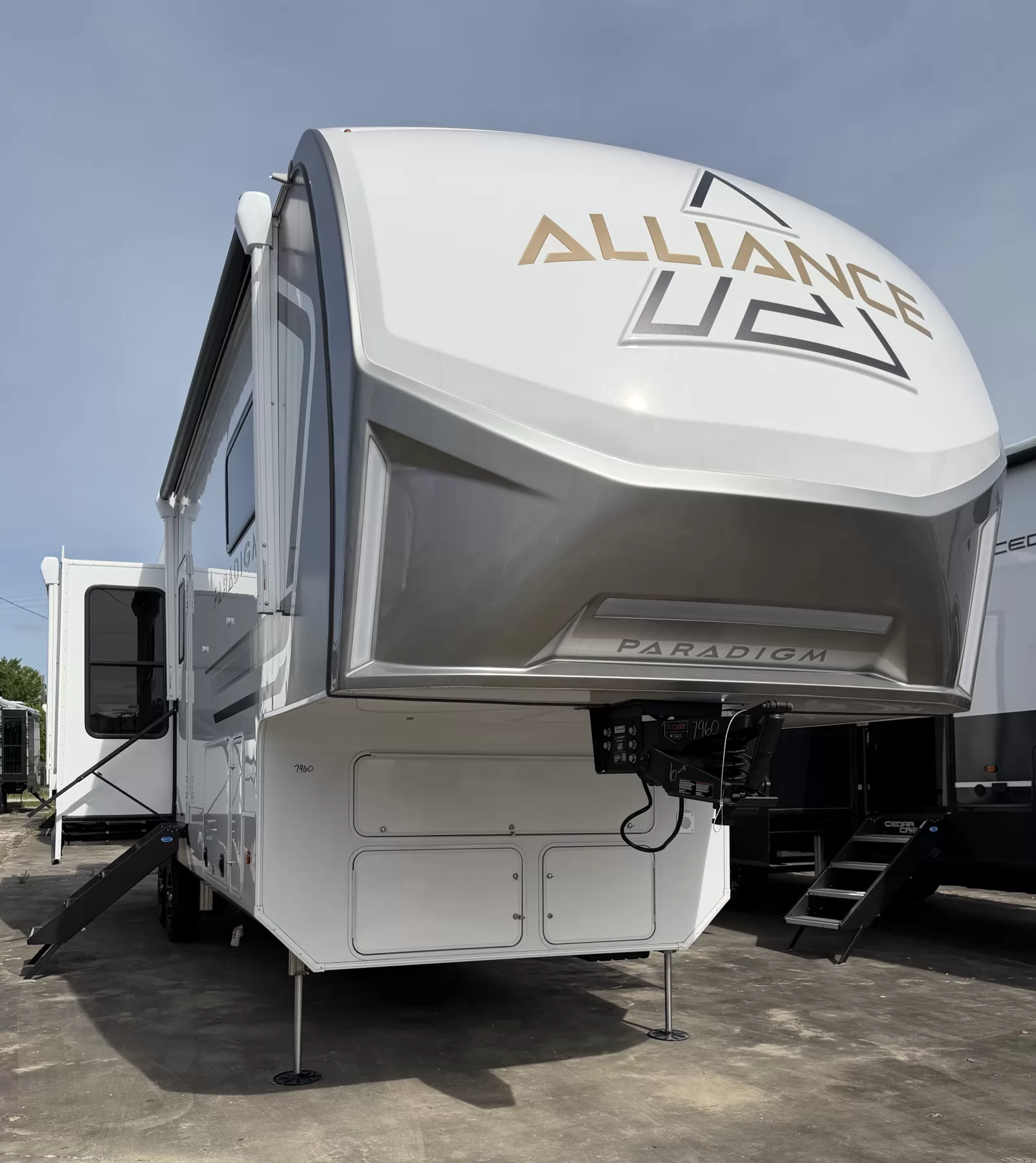 Alliance RV 310RL Call for Best Price