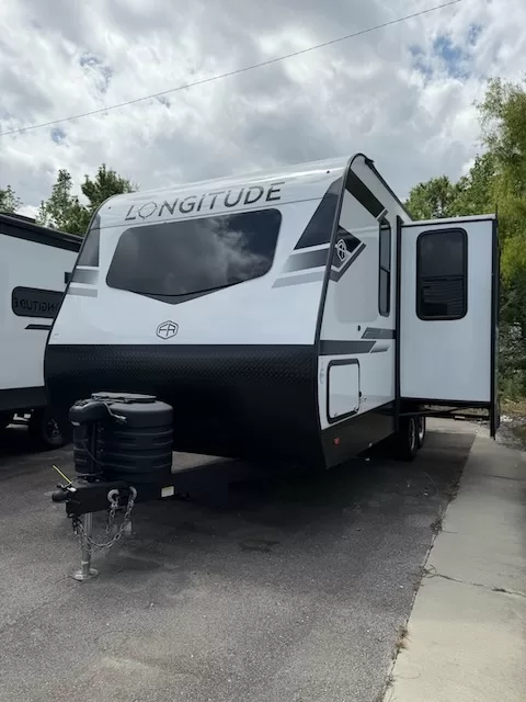 East to West RV 230FK