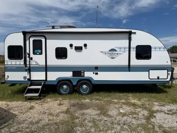New 2026 Gulf Stream RV Vintage Cruiser 23TWS for sale in Picayune, MS