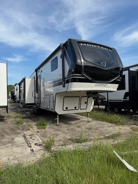 New 2026 Keystone RV Montana High Country 311RD for sale in Picayune, MS