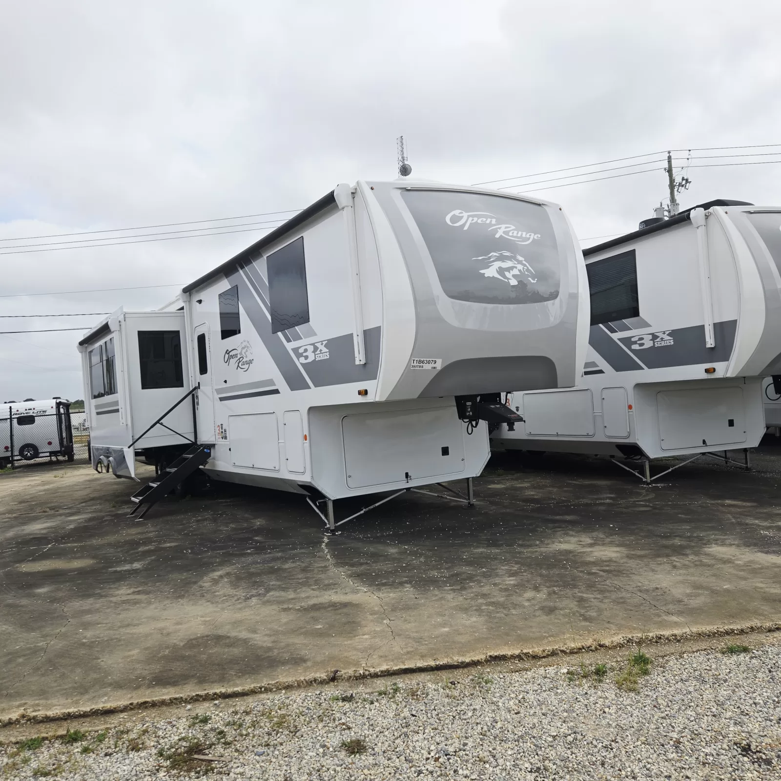 Open Range RV 390TBS