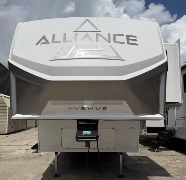 New 2027 Alliance RV Avenue 32RLS for sale in Picayune, MS