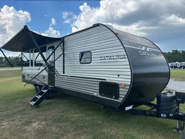 New 2027 Coachmen RV Catalina Legacy Edition 283RNR for sale in Lucedale, MS