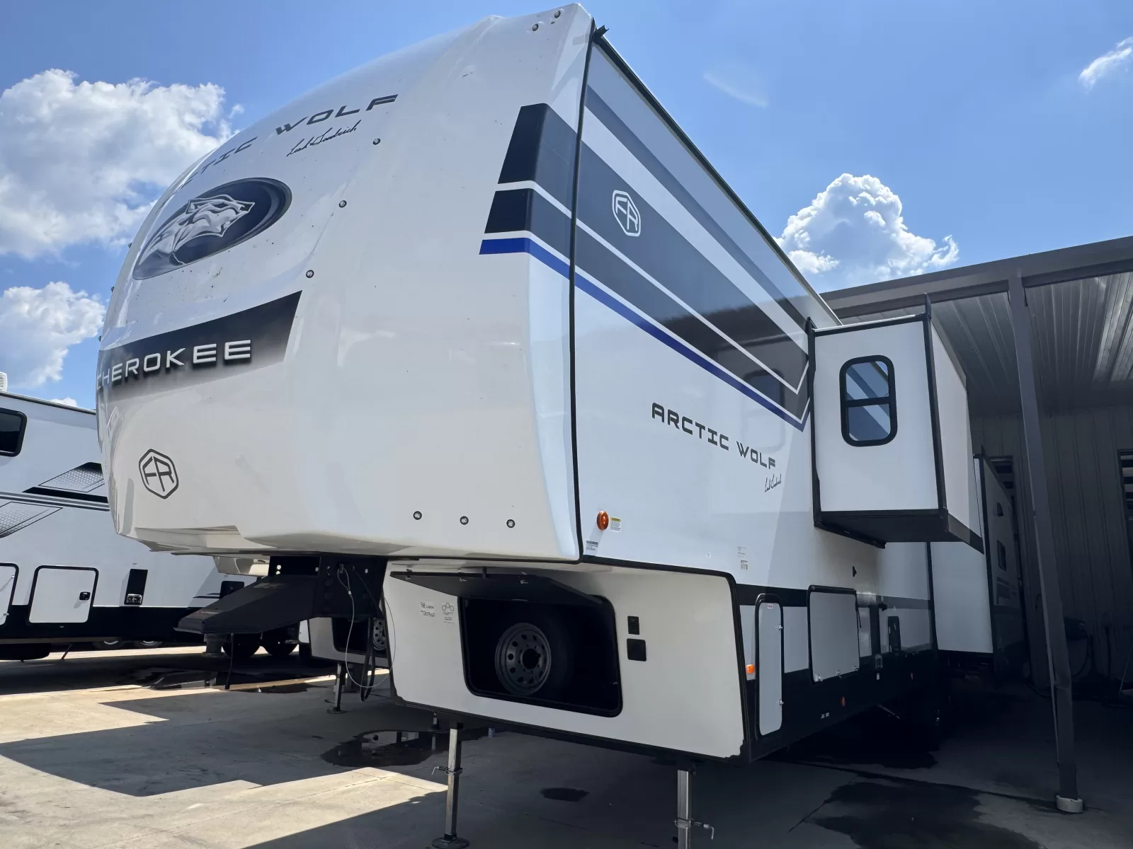 Forest River RV CFK38LEAH.G-75